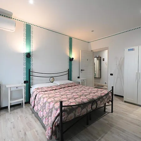 Dante House - Affitti Brevi Italia 아파트 모데나