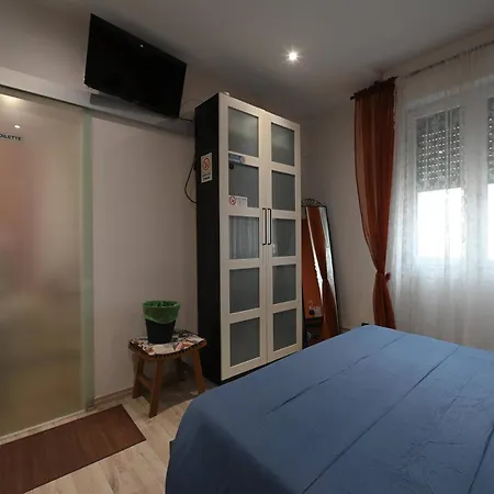 Dante House - Affitti Brevi Italia 아파트 모데나
